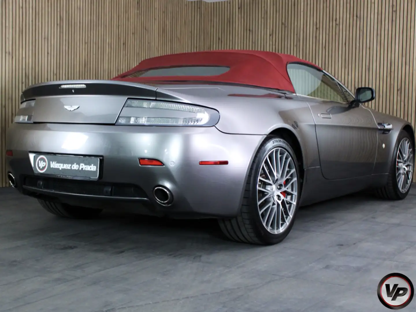 Aston Martin Vantage Roadster Gris - 2