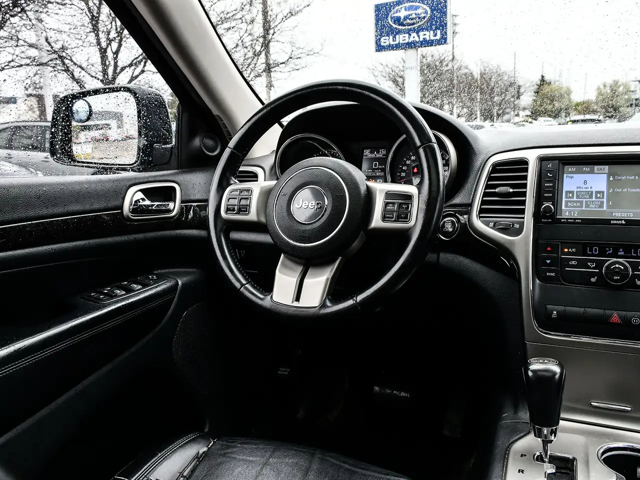 Jeep Grand Cherokee снимка Jeep Grand Cherokee