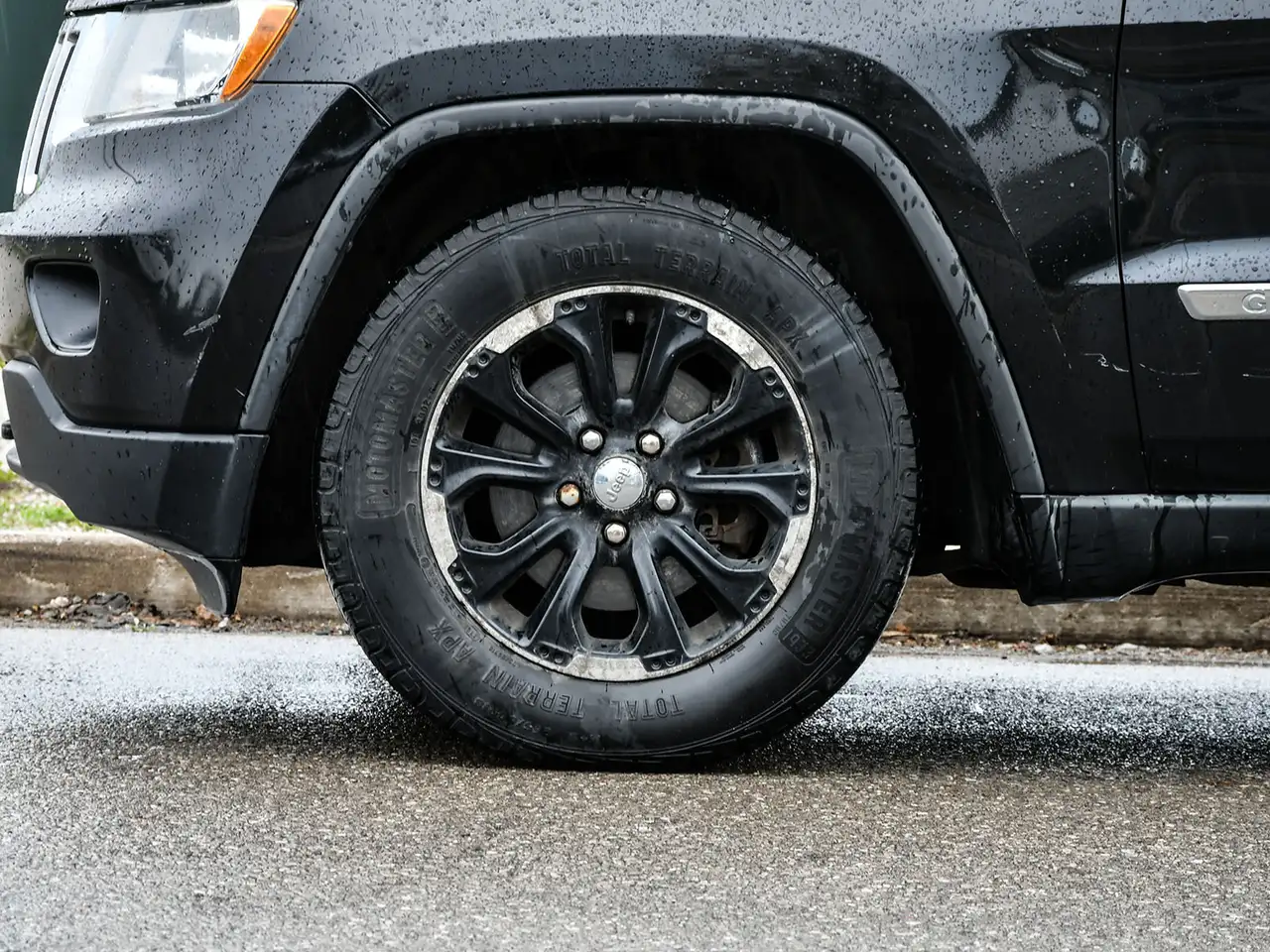Jeep Grand Cherokee снимка Jeep Grand Cherokee