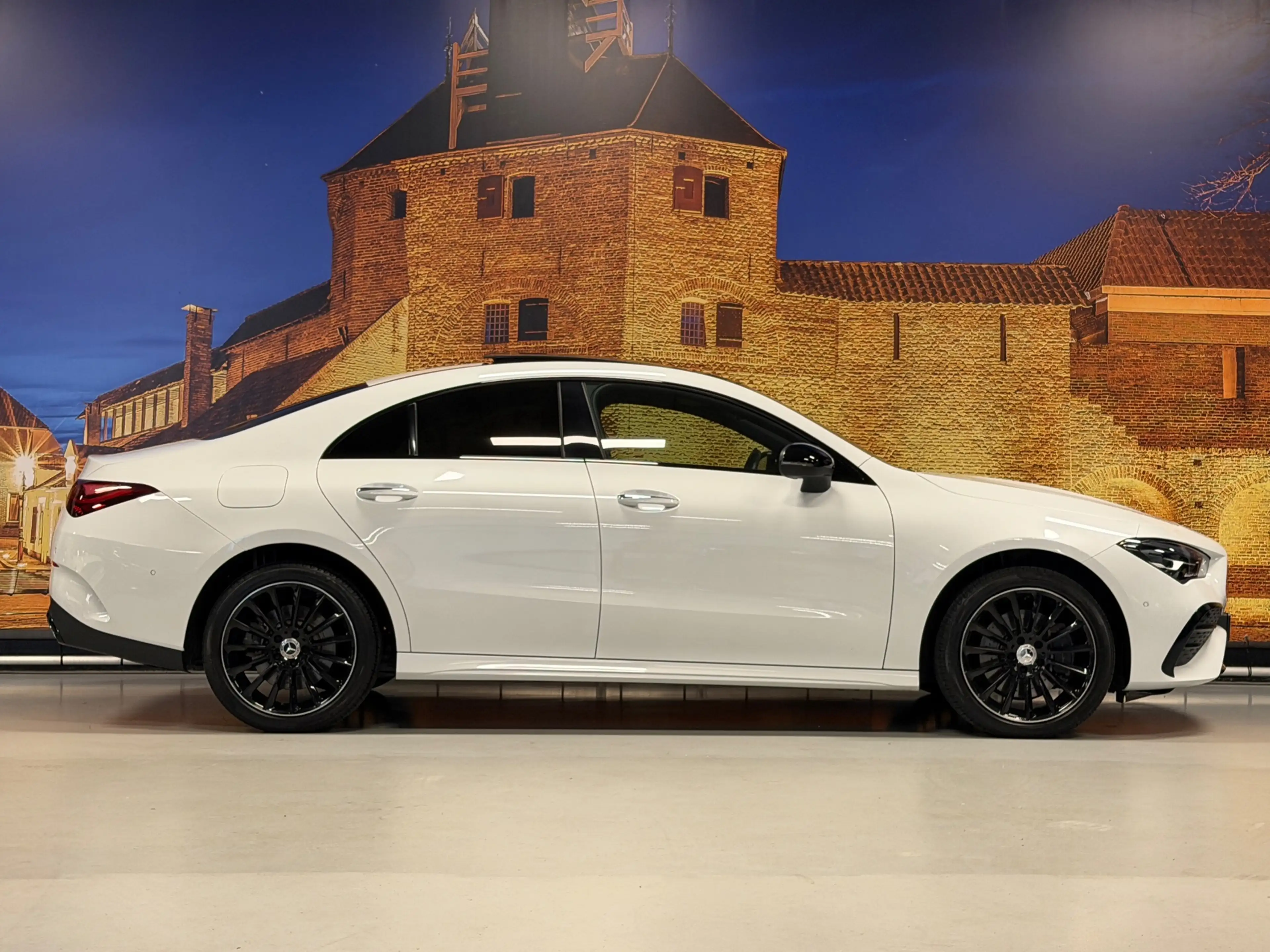 Mercedes-Benz CLA 250 e AMG Aut Panodak Camera LED — photo 14