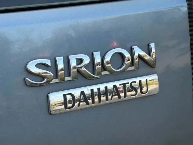 Daihatsu Sirion view 8