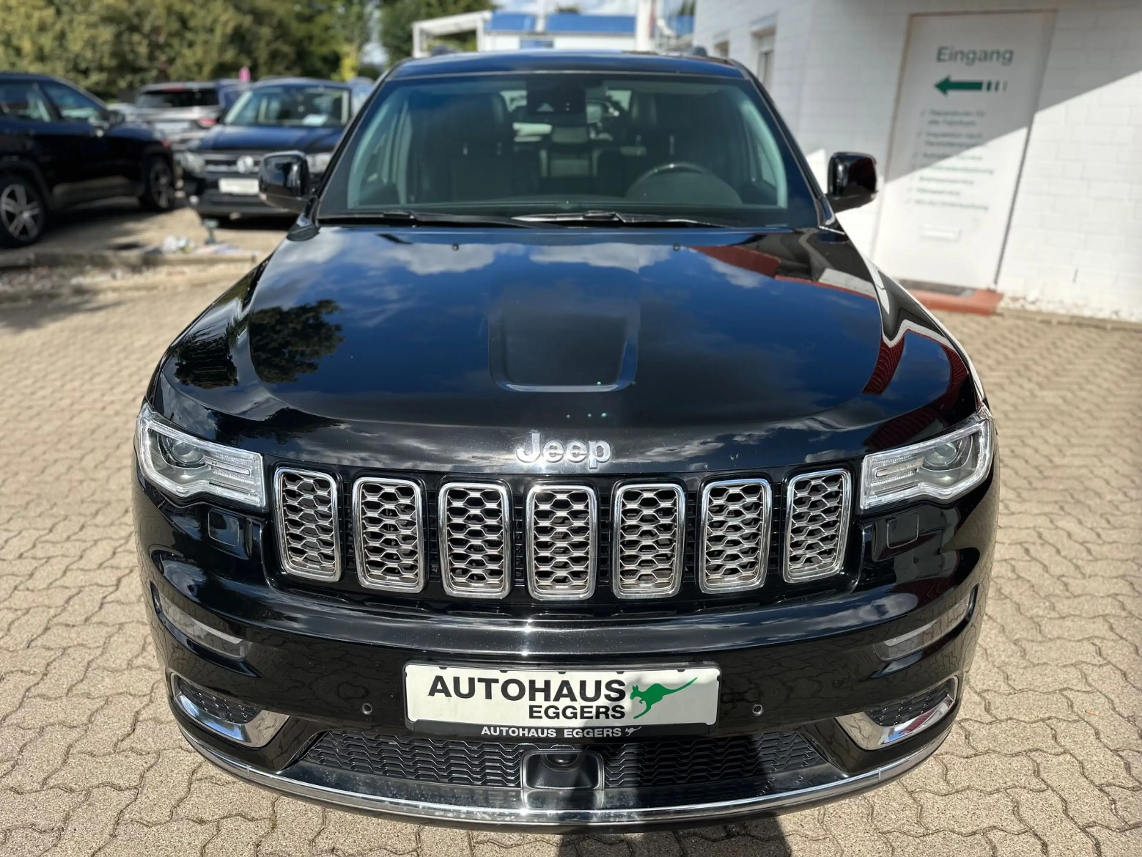 Jeep Grand Cherokee 3.0 CRD Summit/PANO/AHK/LEDER/H&K — photo 3