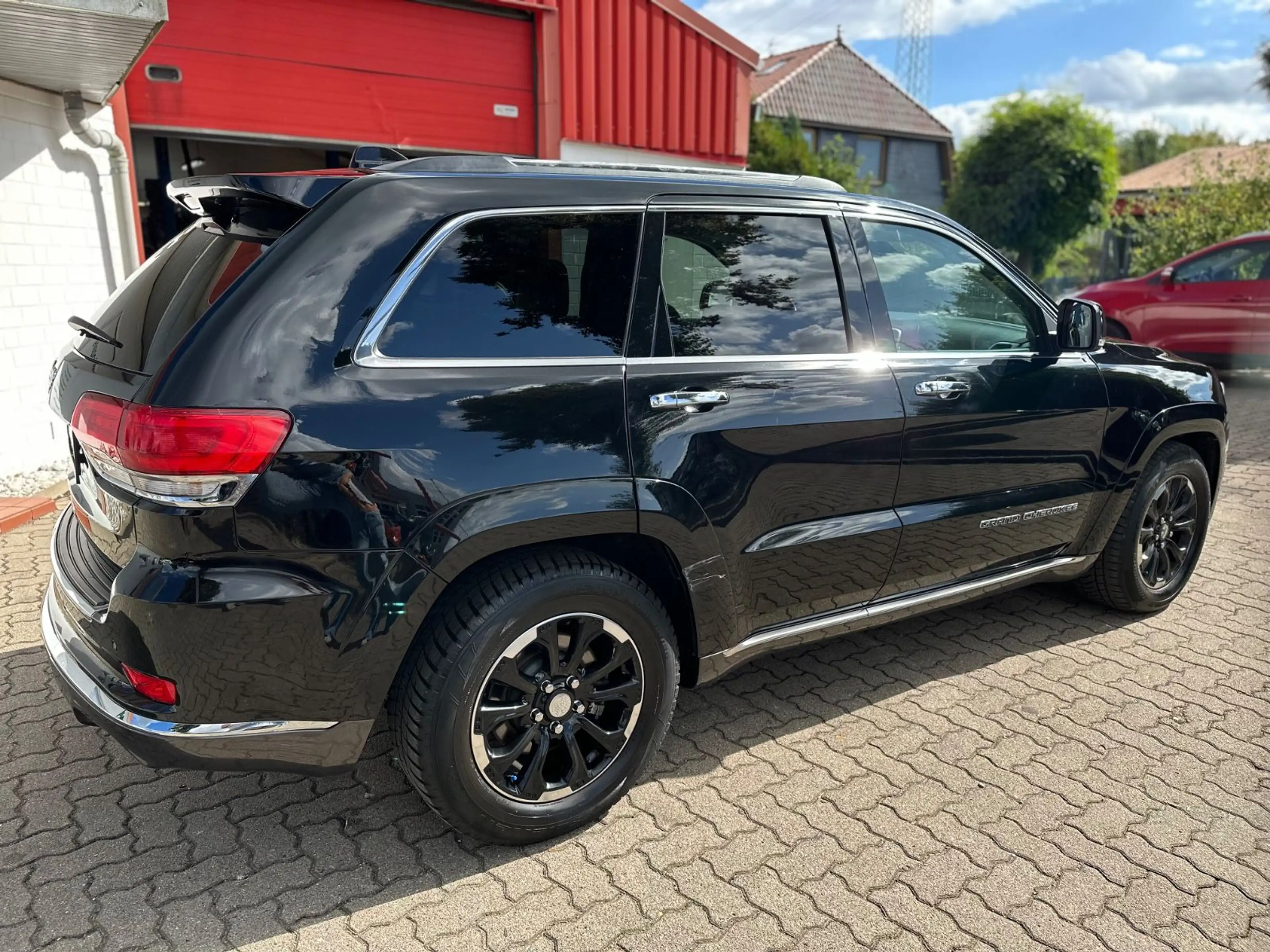 Jeep Grand Cherokee 3.0 CRD Summit/PANO/AHK/LEDER/H&K — photo 5