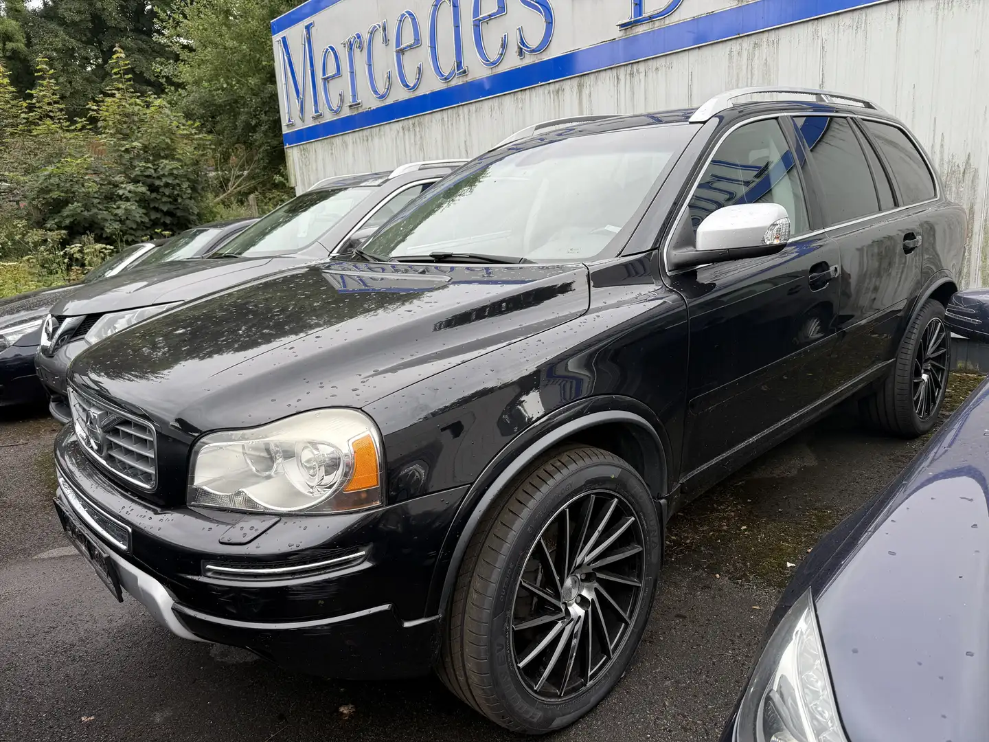Volvo XC90 7pl. 2.4 D5 BVA-6 4x4 AWD EXECUTIVE ÉDITION Šedá - 1