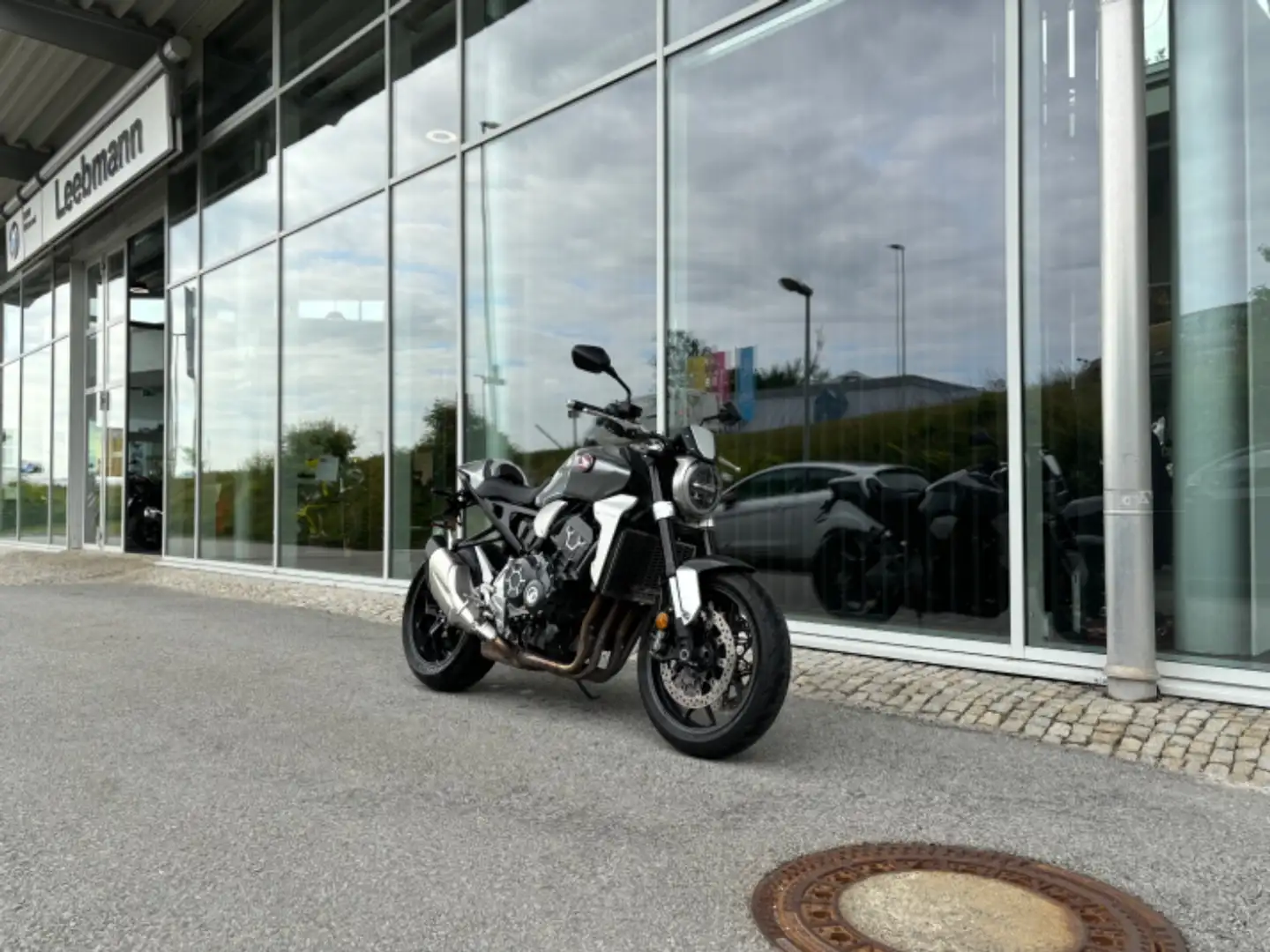 Honda CB 1000 R Sport Neo SC80 Grau - 2
