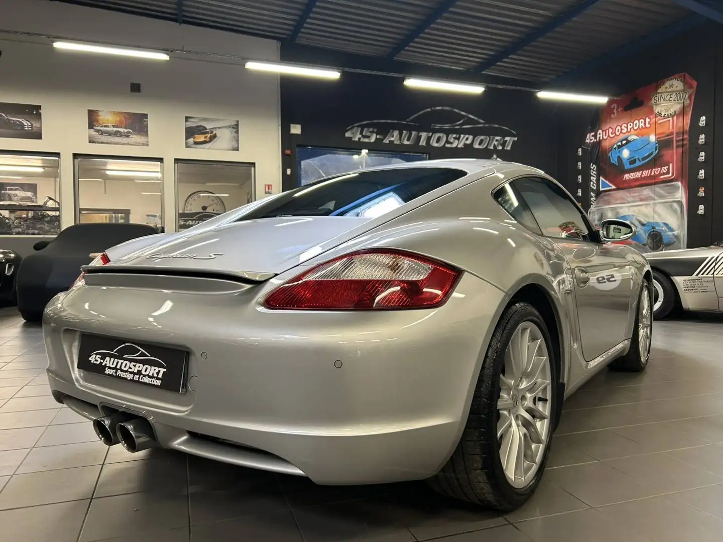Porsche Cayman I (987) 3.4 S 295 CH Grau - 2