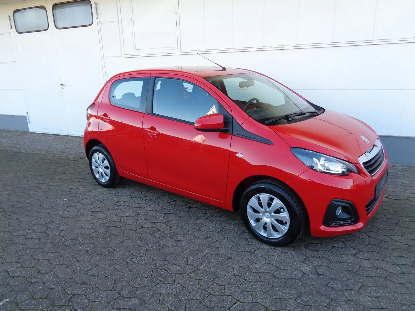 Peugeot 108 Active Stop&Start 72 Rosso - 1