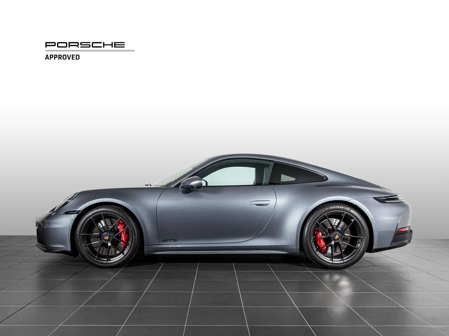 Porsche 992 Carrera 4 GTS Vert - 2
