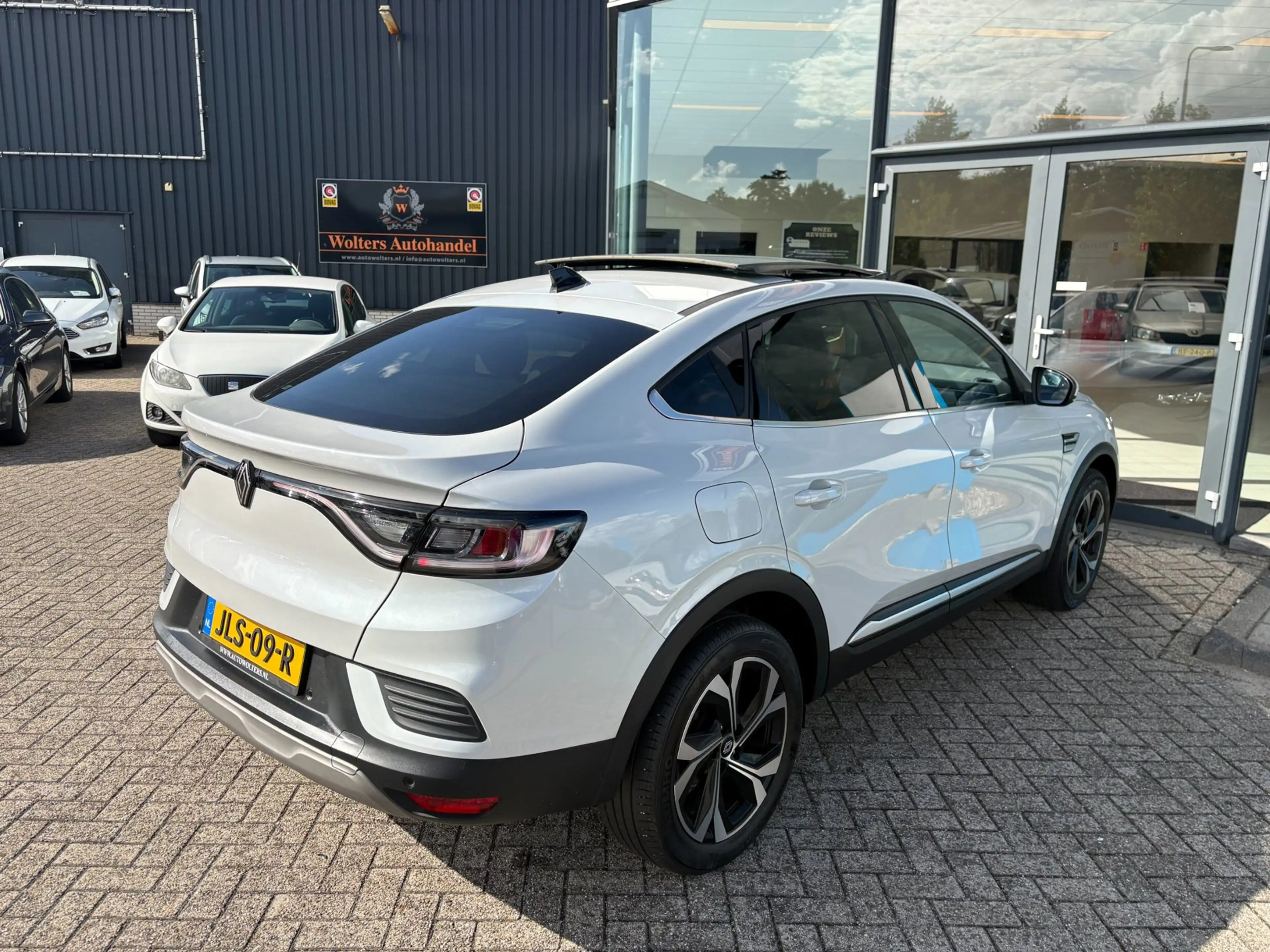 Renault Arkana 1.3 TCe 140 — photo 9