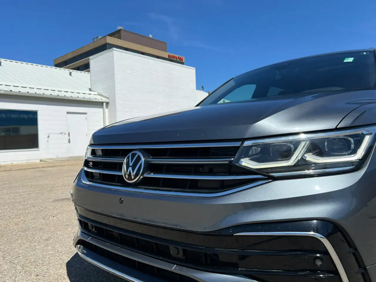 Volkswagen Tiguan снимка Volkswagen Tiguan
