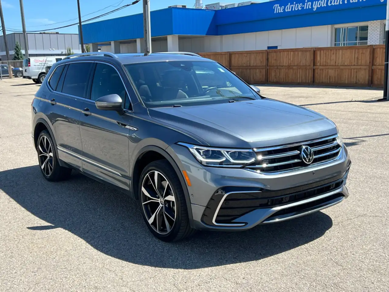 Volkswagen Tiguan снимка Volkswagen Tiguan