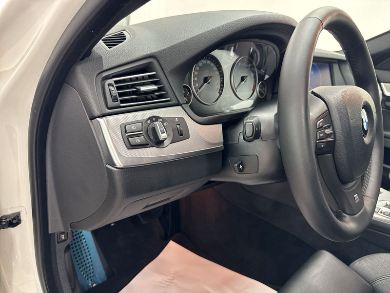 BMW 535 i Lim. M-Paket 306PS *XEN*Hi-Fi*LEDER*KAM*TOP — photo 13