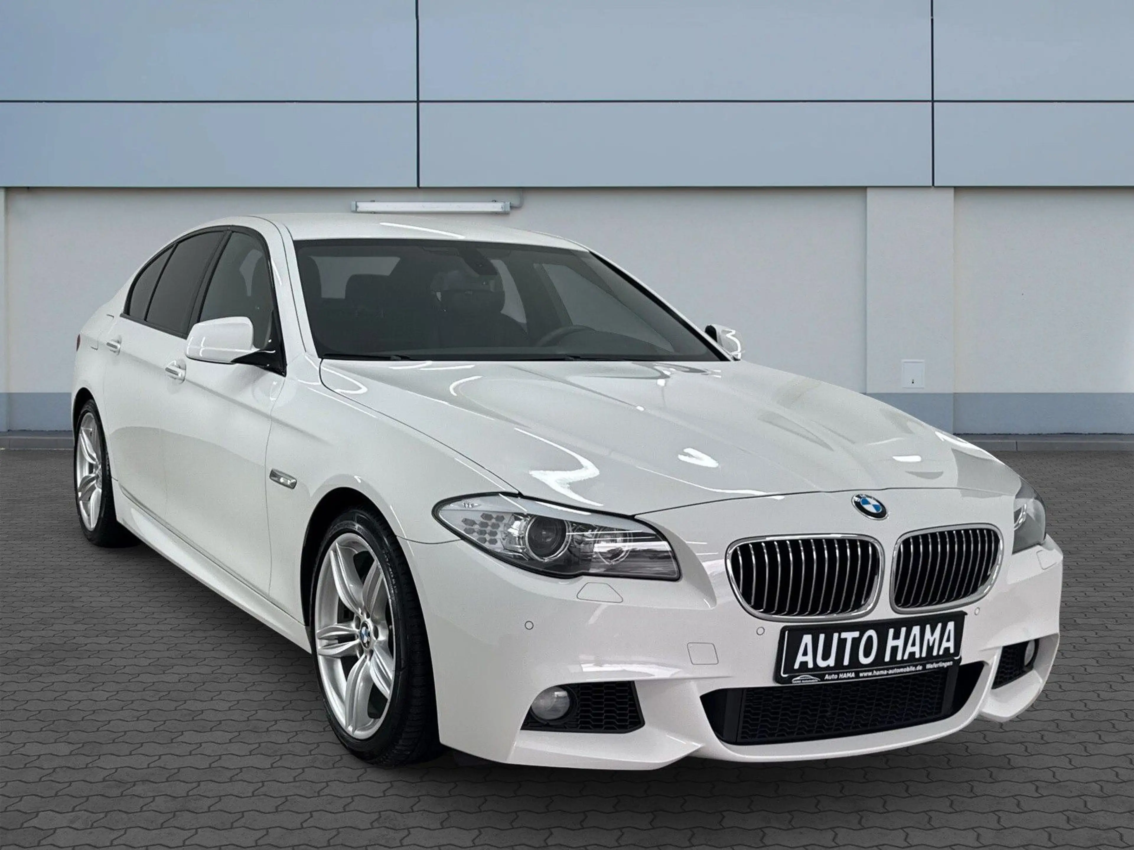 BMW 535 i Lim. M-Paket 306PS *XEN*Hi-Fi*LEDER*KAM*TOP — photo 4