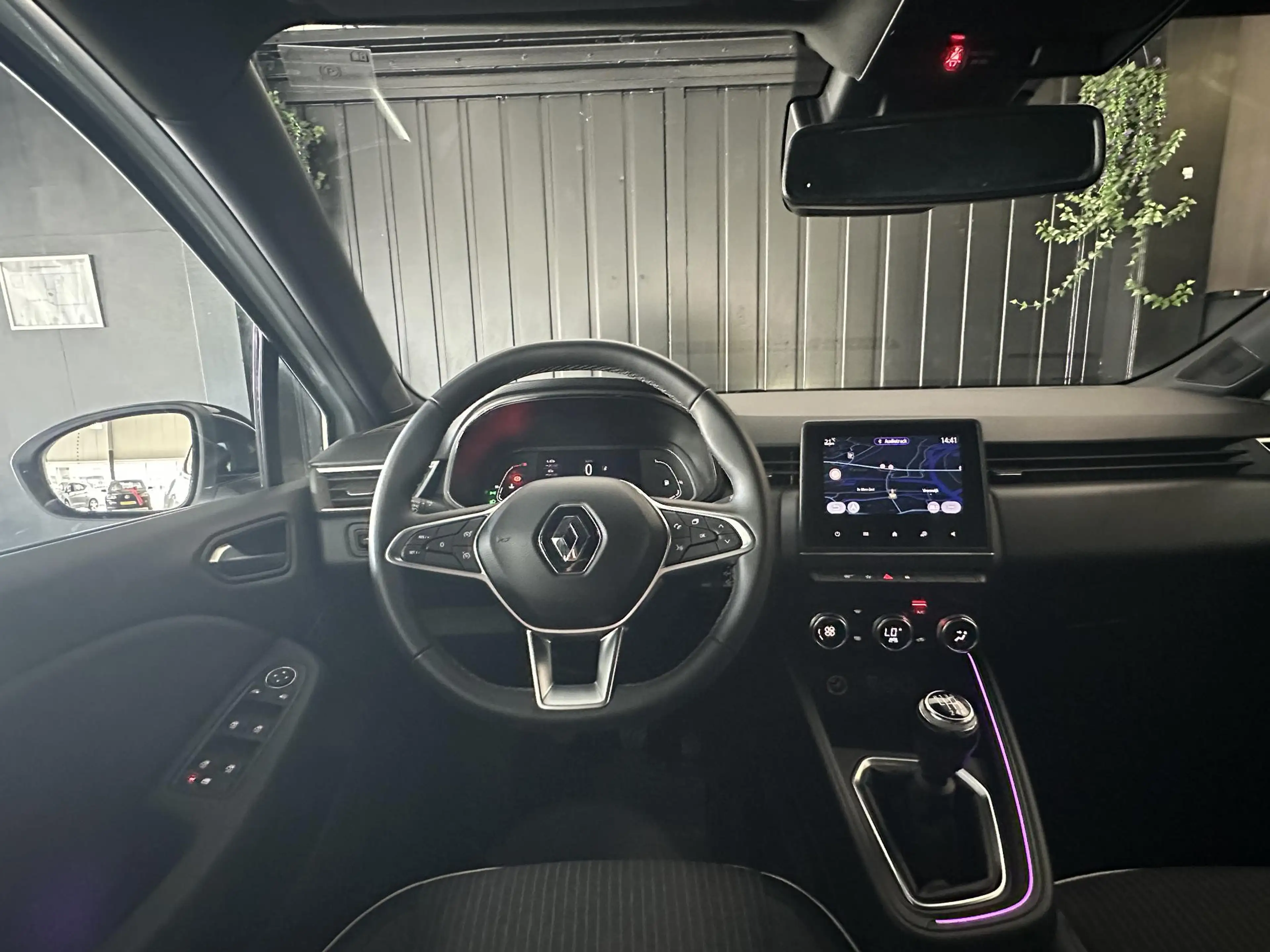 Renault Clio 1.0 TCe 90 Techno | Sfeerverlichting | Achteruitri — photo 9