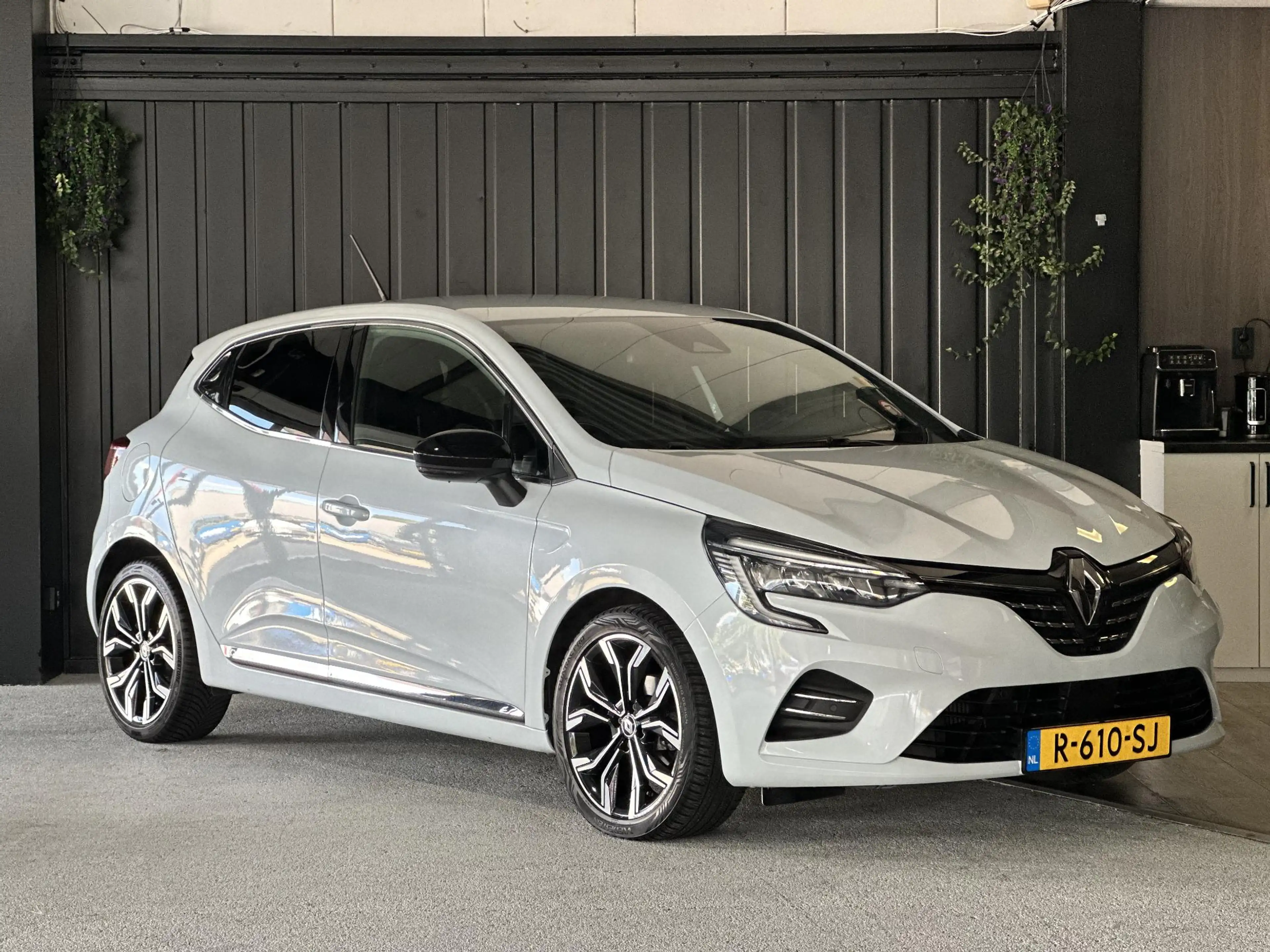 Renault Clio 1.0 TCe 90 Techno | Sfeerverlichting | Achteruitri — photo 3