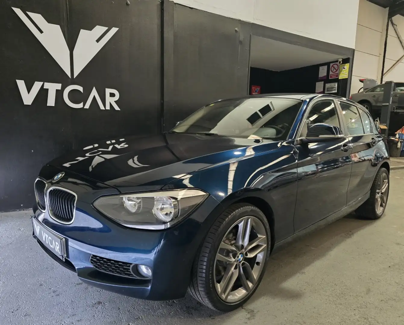 BMW 116 116d Efficient Dynamics Edition Bleu - 2