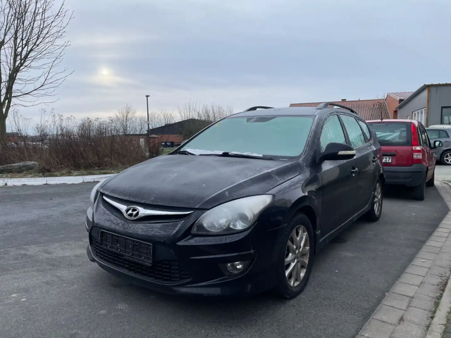 Hyundai i30 cw Classic Negro - 1