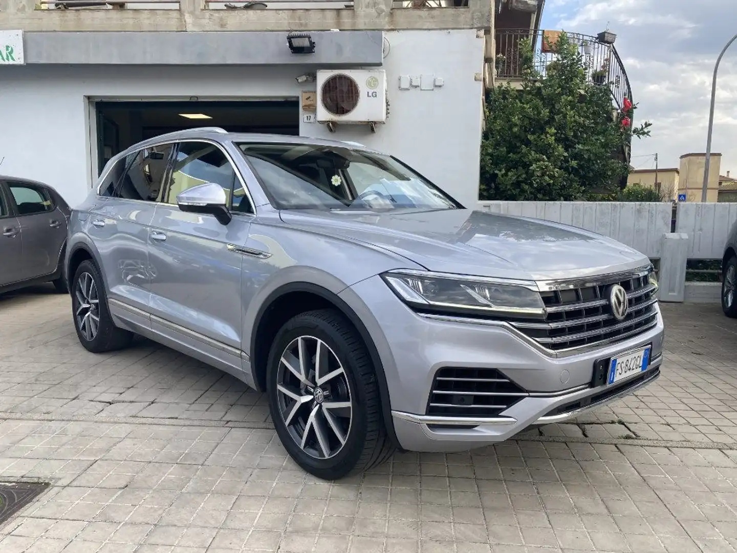 Volkswagen Touareg 3.0 V6 TDI 286 CV SCR Advanced Argento - 2