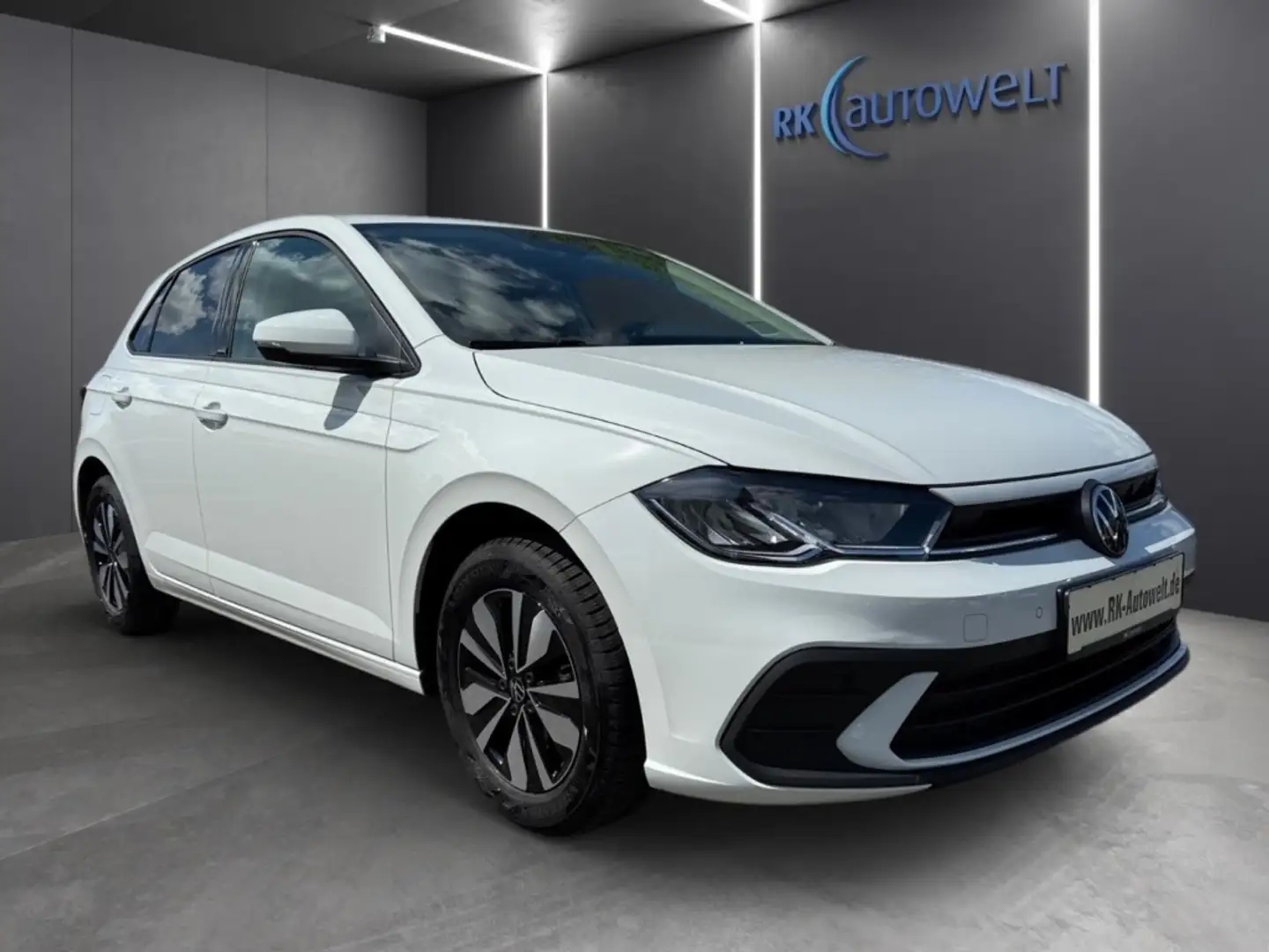 Volkswagen Polo Move 1.0 TSI DSG Navi Climatronic Sitzheizung Weiß - 2