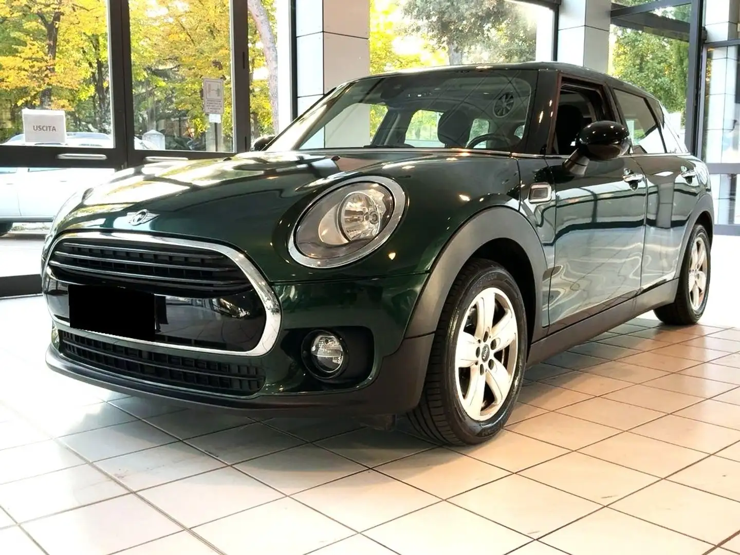 MINI Cooper D Clubman Mini IV F54 2016 Clubman 2.0 Business Зелёный - 1