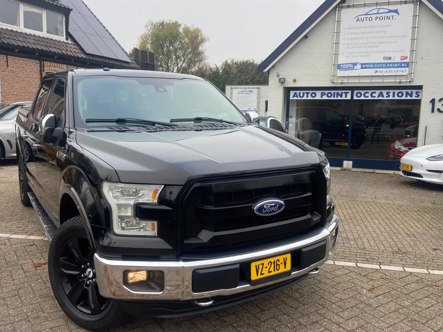 Ford F 150 SUPERCREW V8 PANO/LANE/CAMERA/LPG Black - 2