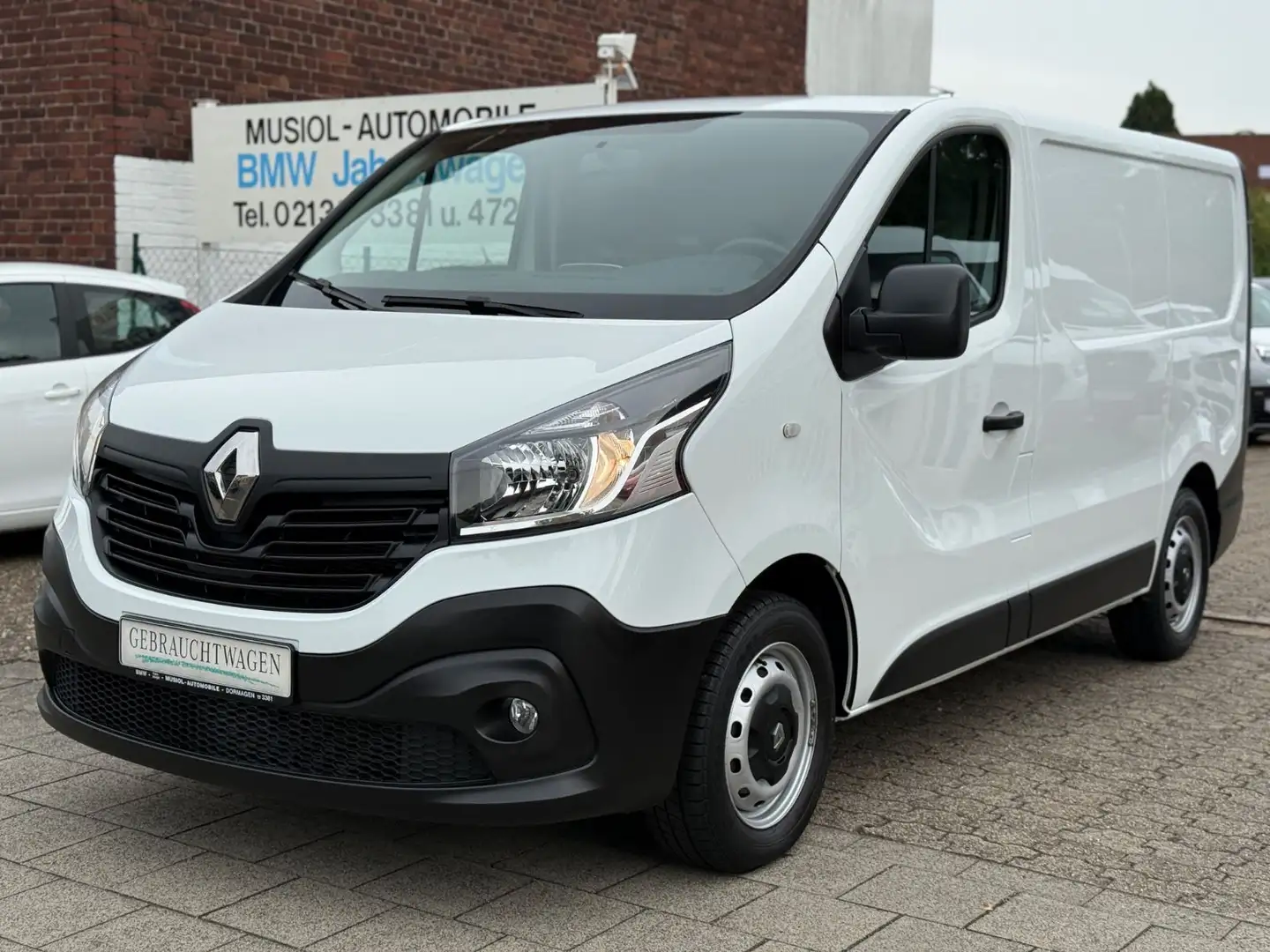 Renault Trafic Komfort *Navi*PDC*AHK*SHZ*1.Hand*Sortimo* Weiß - 1