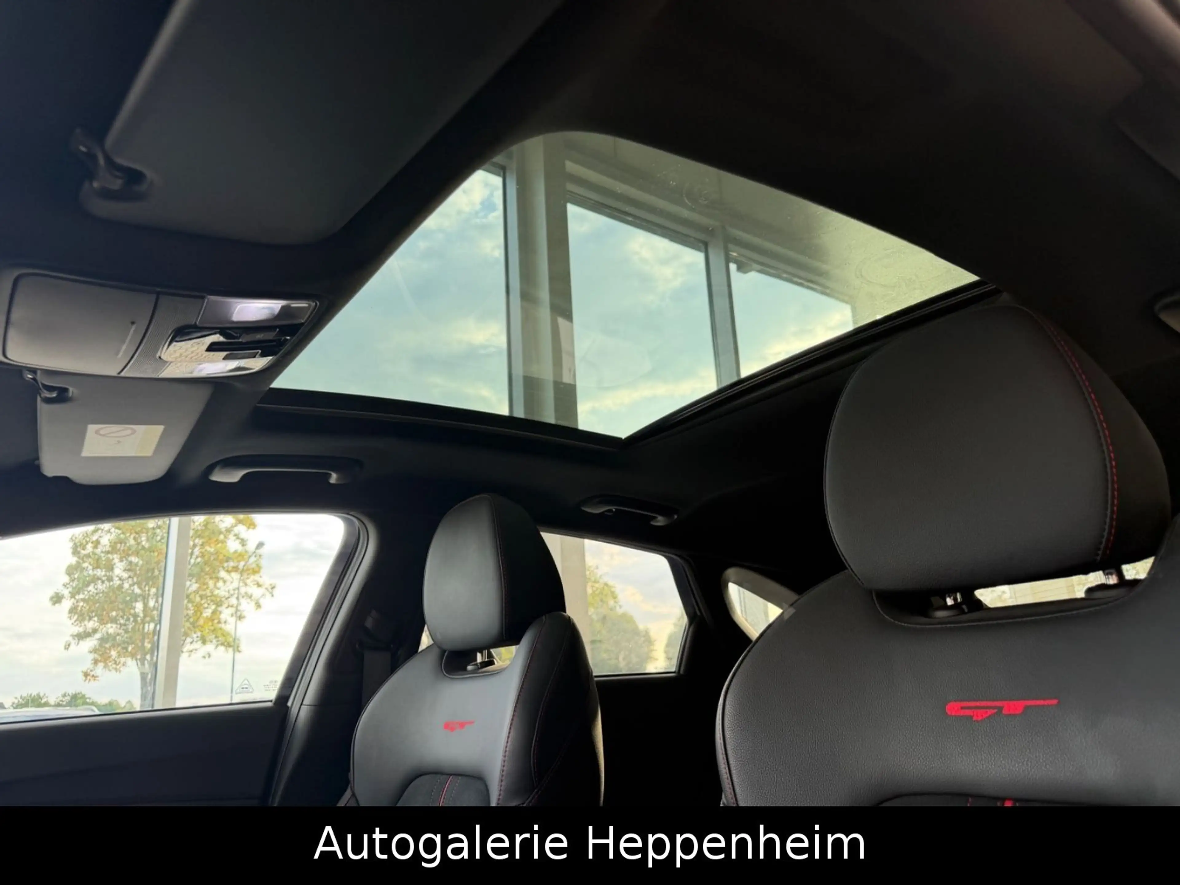 Kia ProCeed / pro_cee'd ProCeed GT — photo 14
