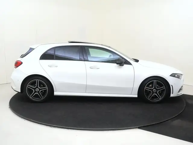 Mercedes-Benz A-Class view 9