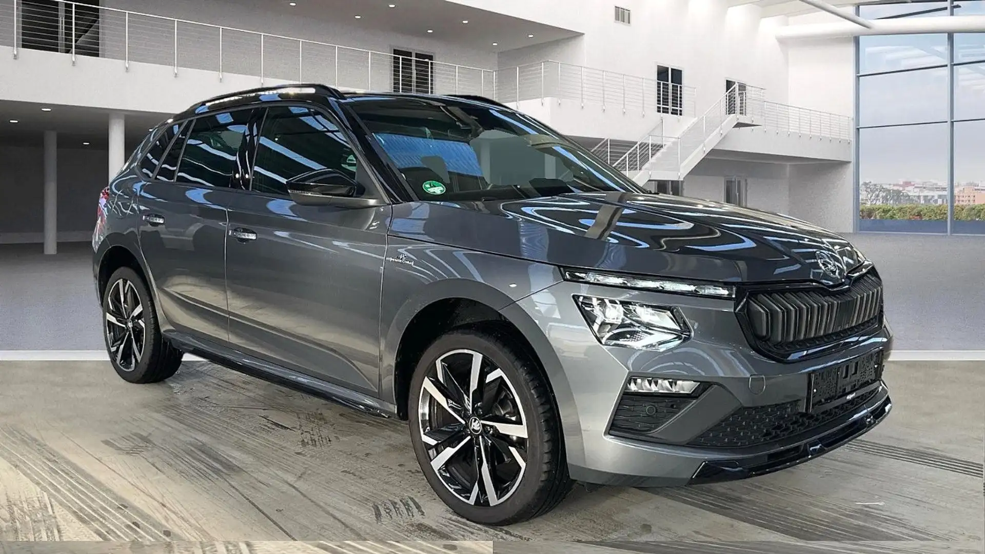 Skoda Kamiq 1.5 TSI DSG Monte Carlo*AHK+Navi+Kamera+18 Grau - 1