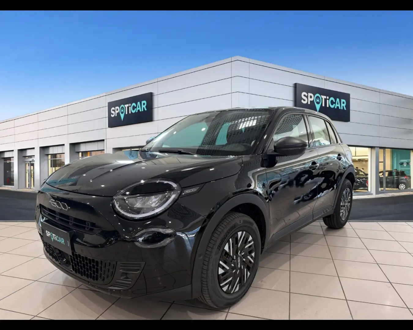 Fiat 600 1.2 Hybrid Noir - 1