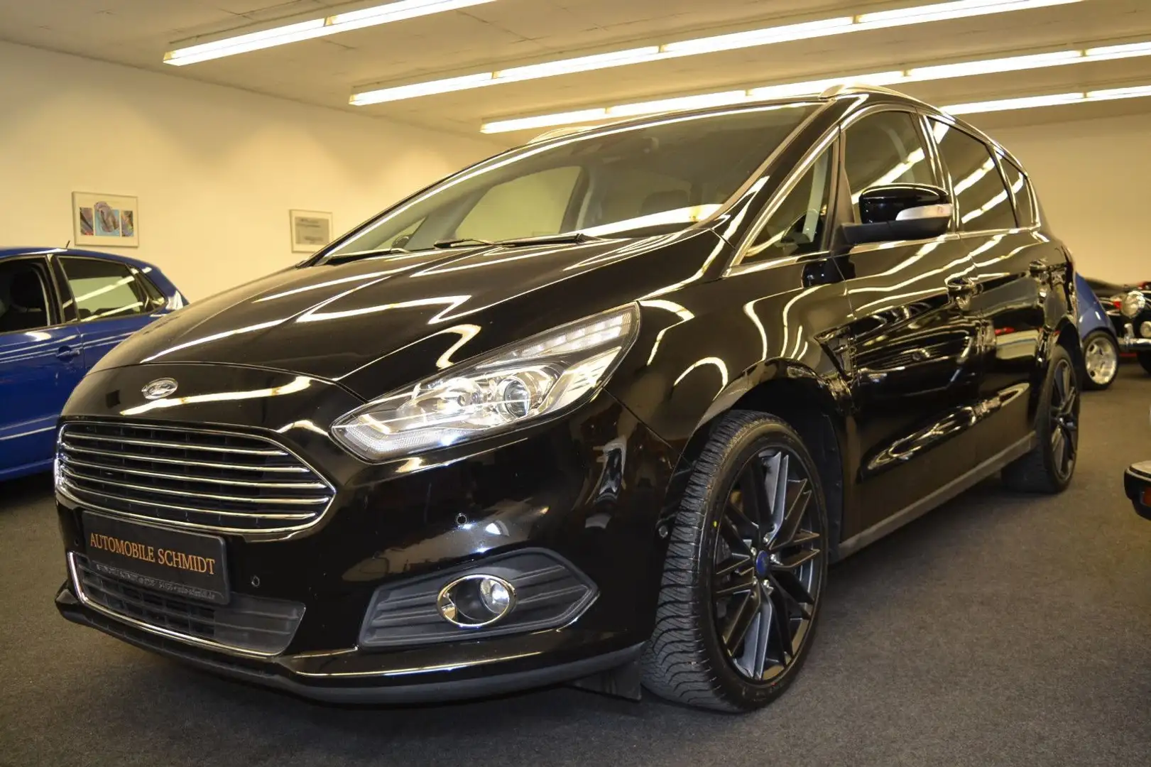 Ford S-Max S-MAX TITANIUM (19`Zoll Black Edition) 7-Sitzer Nero - 1