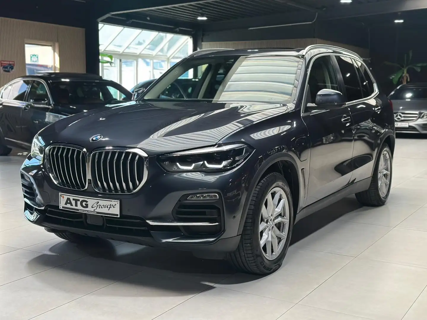 BMW X5 X-DRIVE 45e 285CV TVAC TOIT PANO FULL OPTIONS Gris - 1
