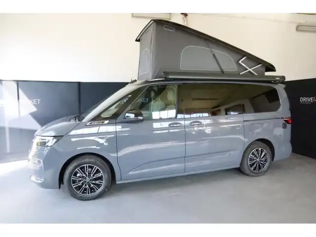 Volkswagen T7 California Coast