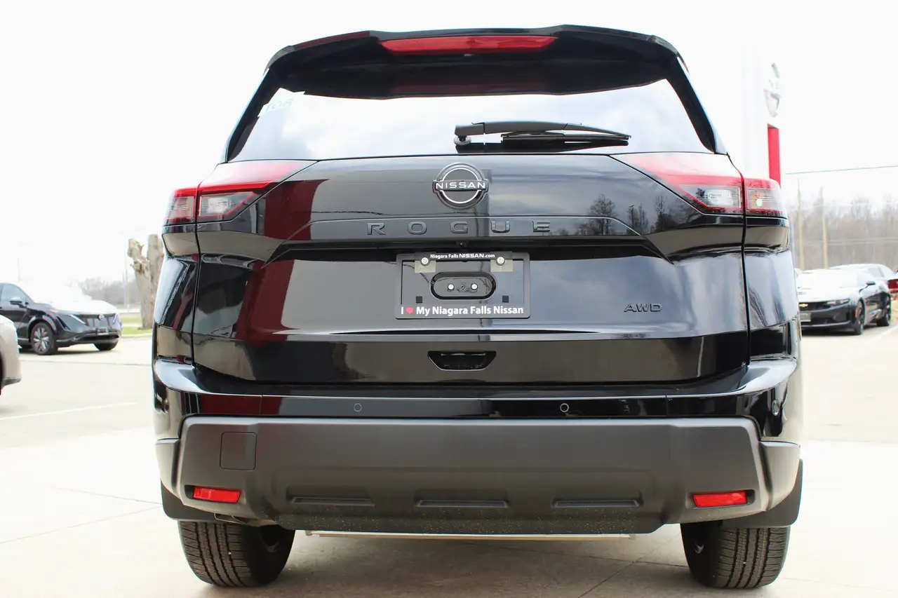 Nissan Rogue fotografie Nissan Rogue