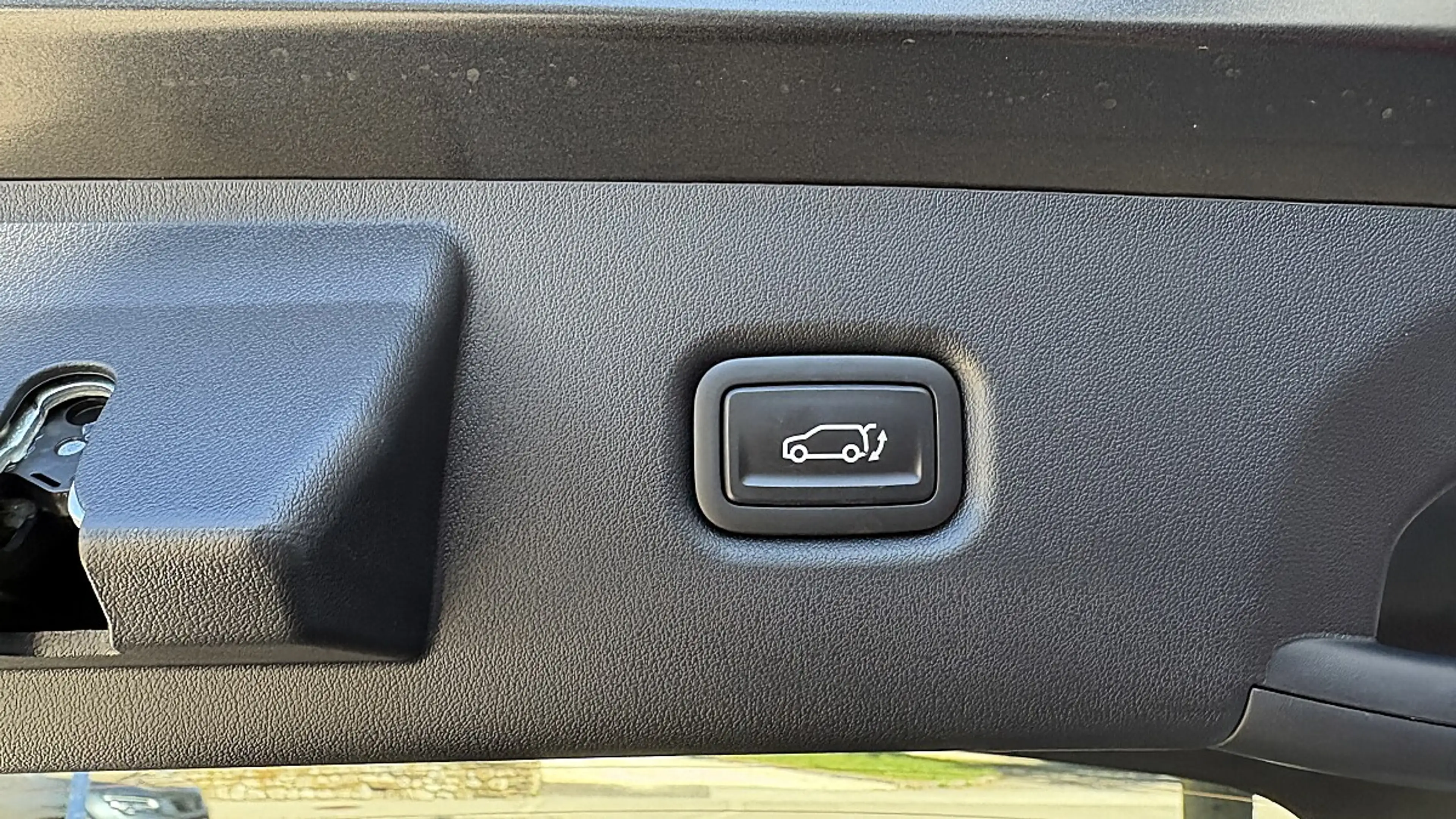 Kia K4 Kombi 1,0 TGDI 48V Gold DCT — photo 8