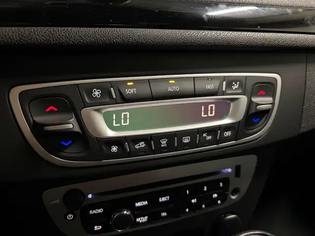 Renault Megane view 15