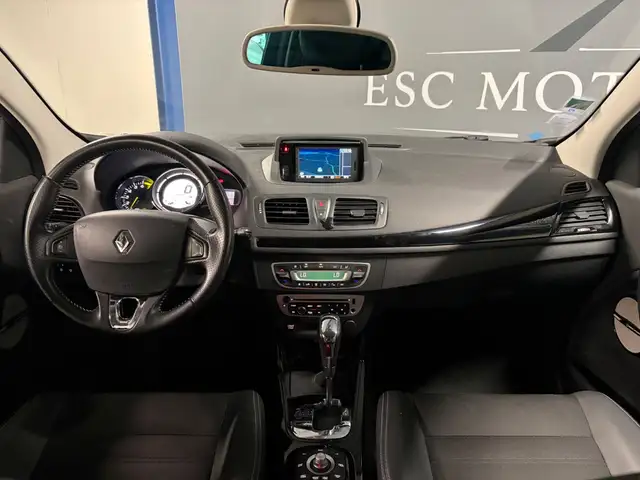 Renault Megane view 3