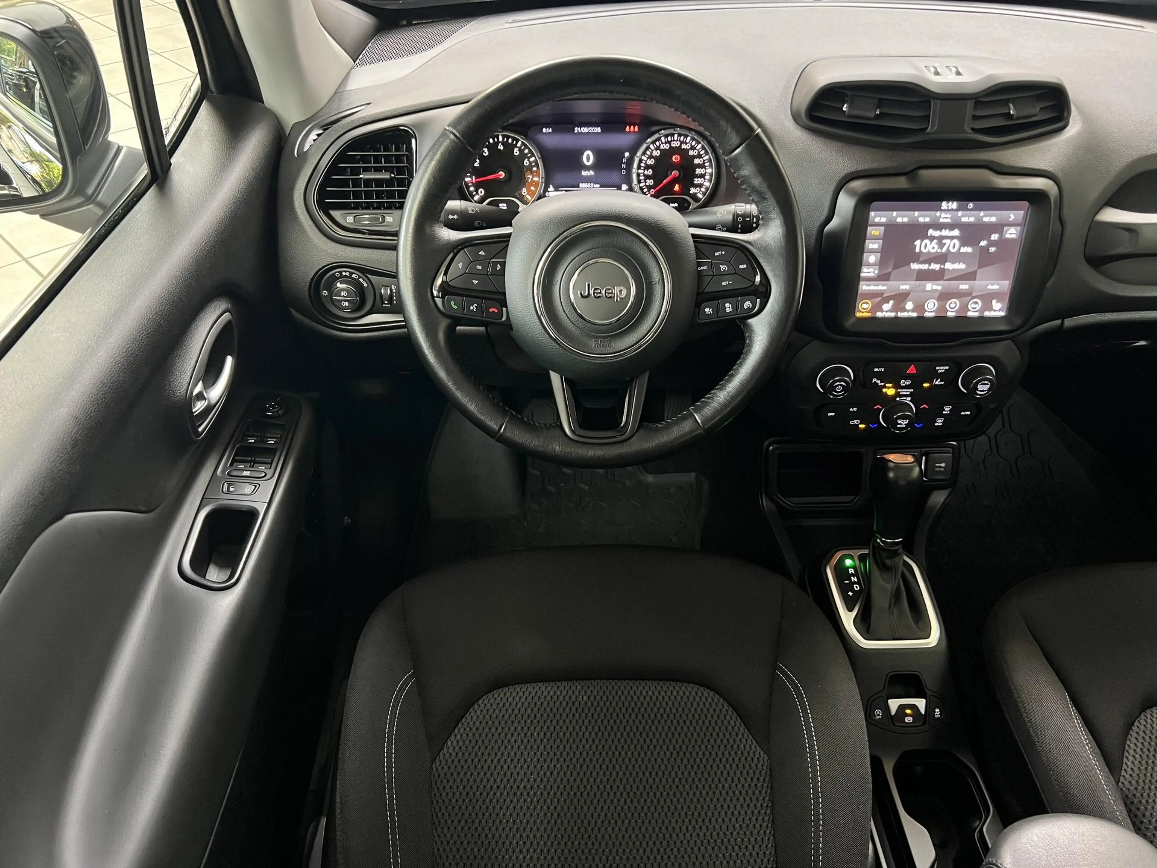 Jeep Renegade Renegade Limited 1,4 FWD PANO|KAMERA|AHK|BiXenon — photo 11