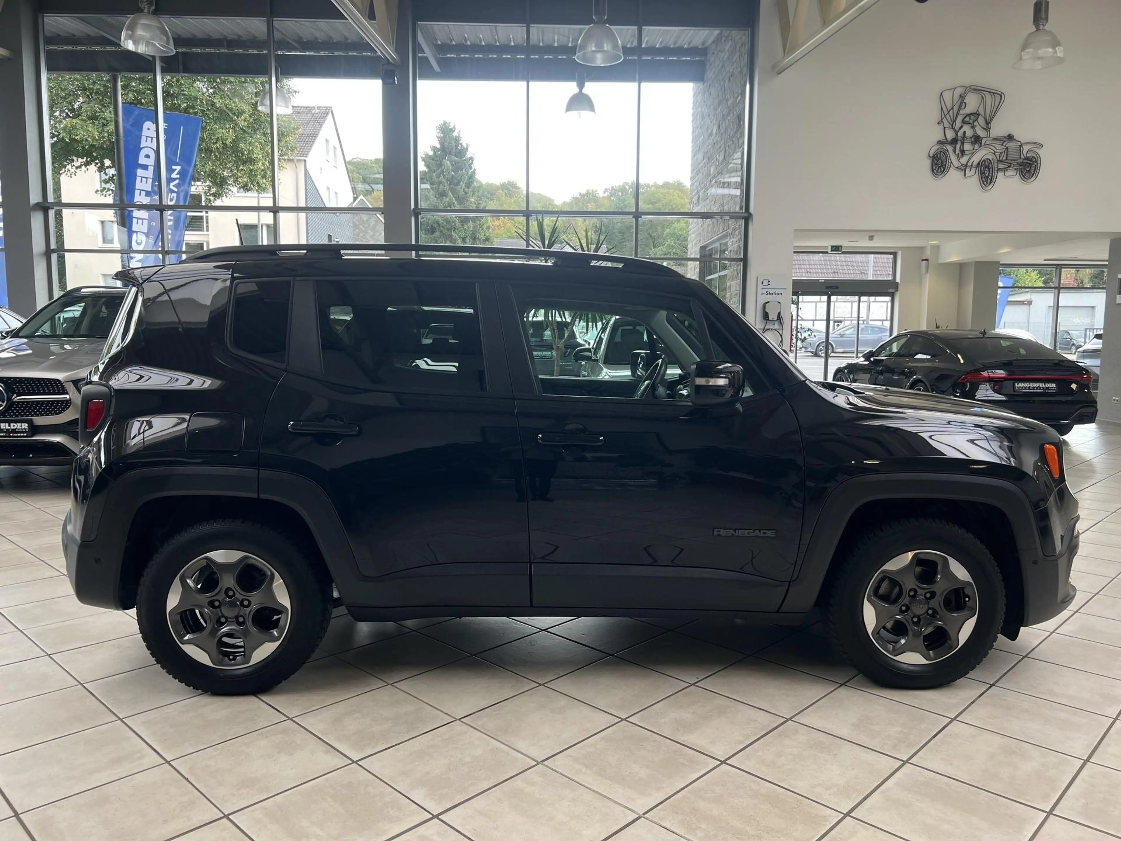 Jeep Renegade Renegade Limited 1,4 FWD PANO|KAMERA|AHK|BiXenon — photo 2