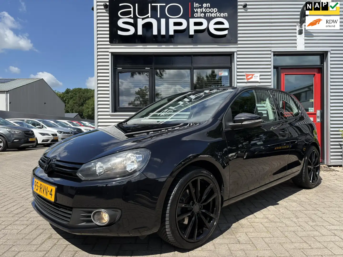 Volkswagen Golf 1.4 TSI Trendline -BLACK ON BLACK-AIRCO-CRUISECONT Zwart - 1