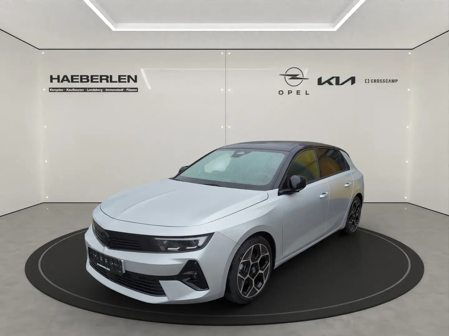 Opel Astra L 1.2 MHEV Ultimate ACC*HUD*NAV*SHZ+LHZ Срібний - 2