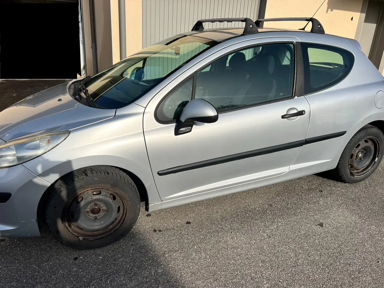 Peugeot 207 1.4e 16v 90ch Trendy