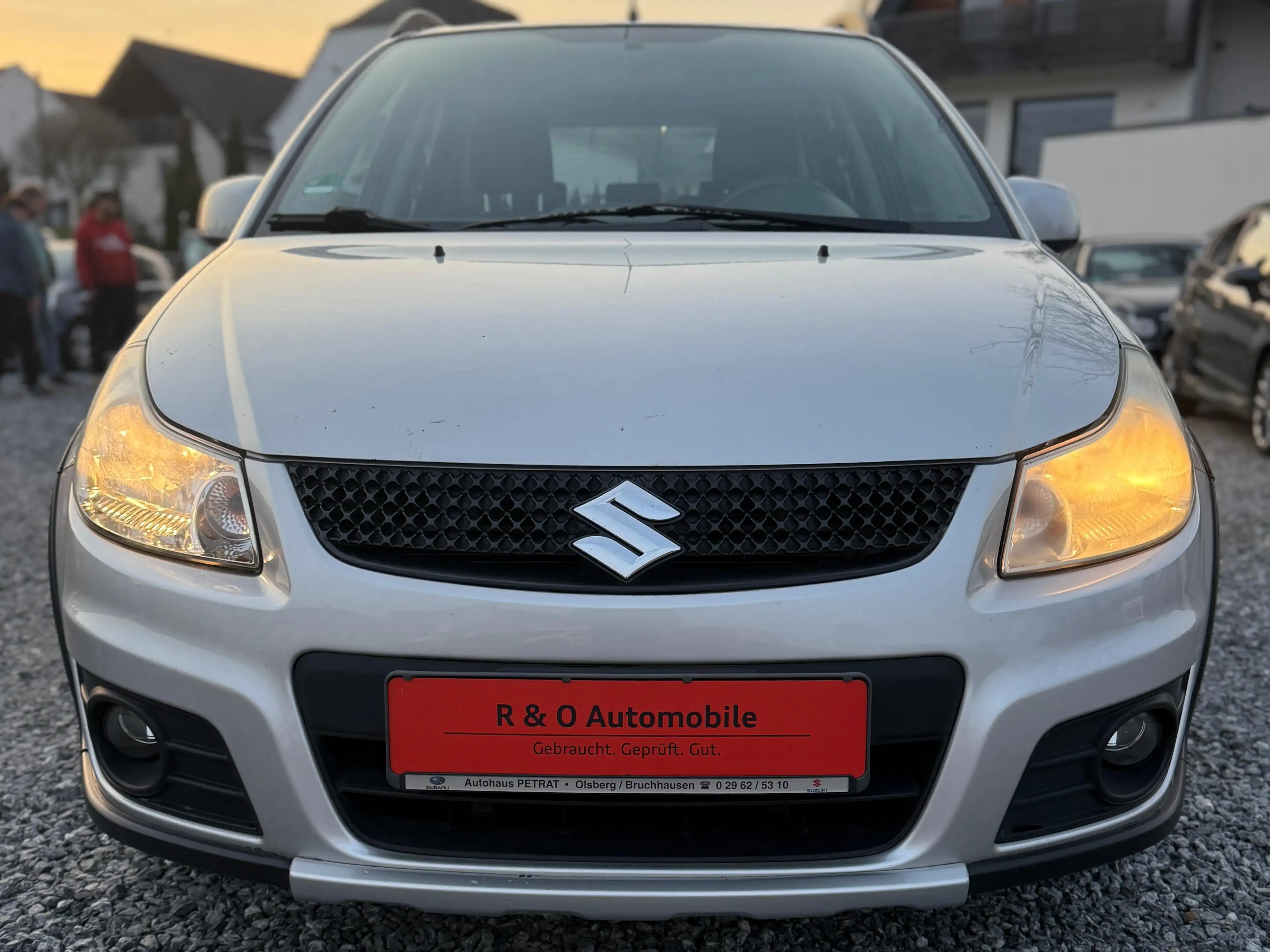 Suzuki SX4 Automatik | Steuerkette NEU | TÜV NEU | Keyless GO | AHK | — photo 2
