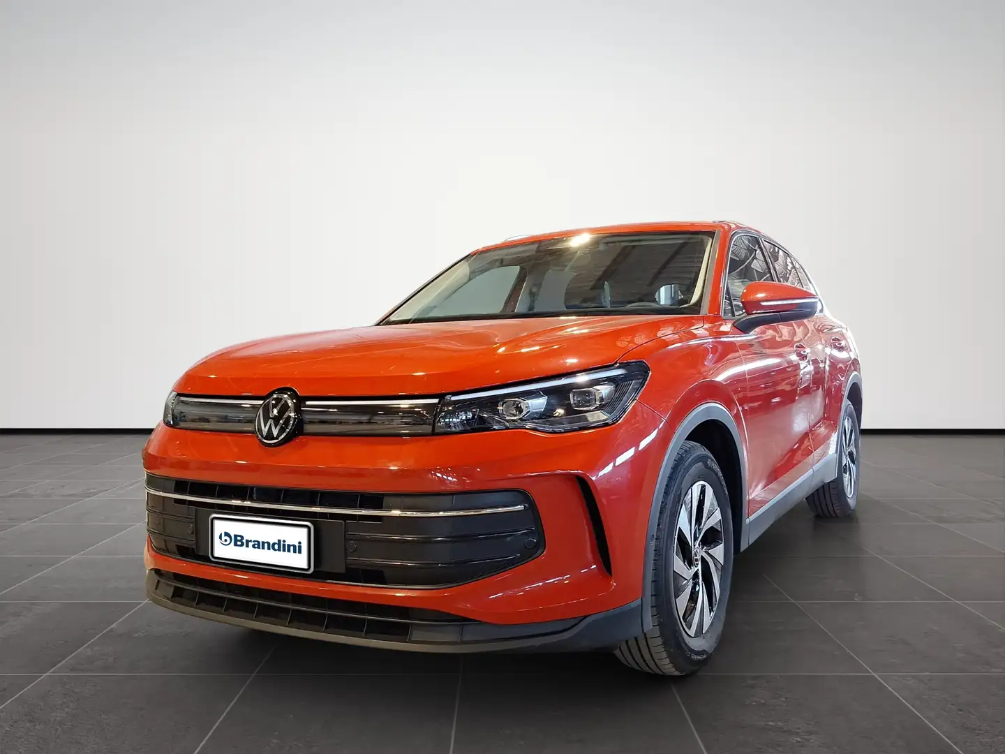 Volkswagen Tiguan 1.5 eTSI ACT Edition Plus Rosso - 1