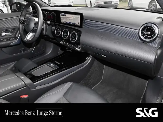 Mercedes-Benz A-Class view 7