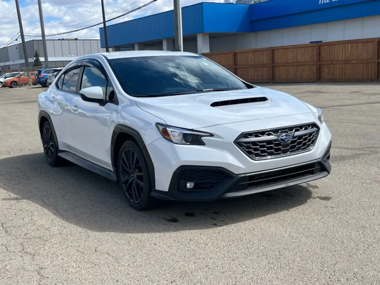 Subaru WRX снимка Subaru WRX