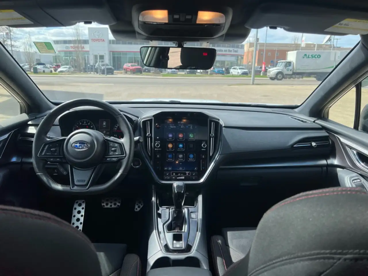Subaru WRX снимка Subaru WRX