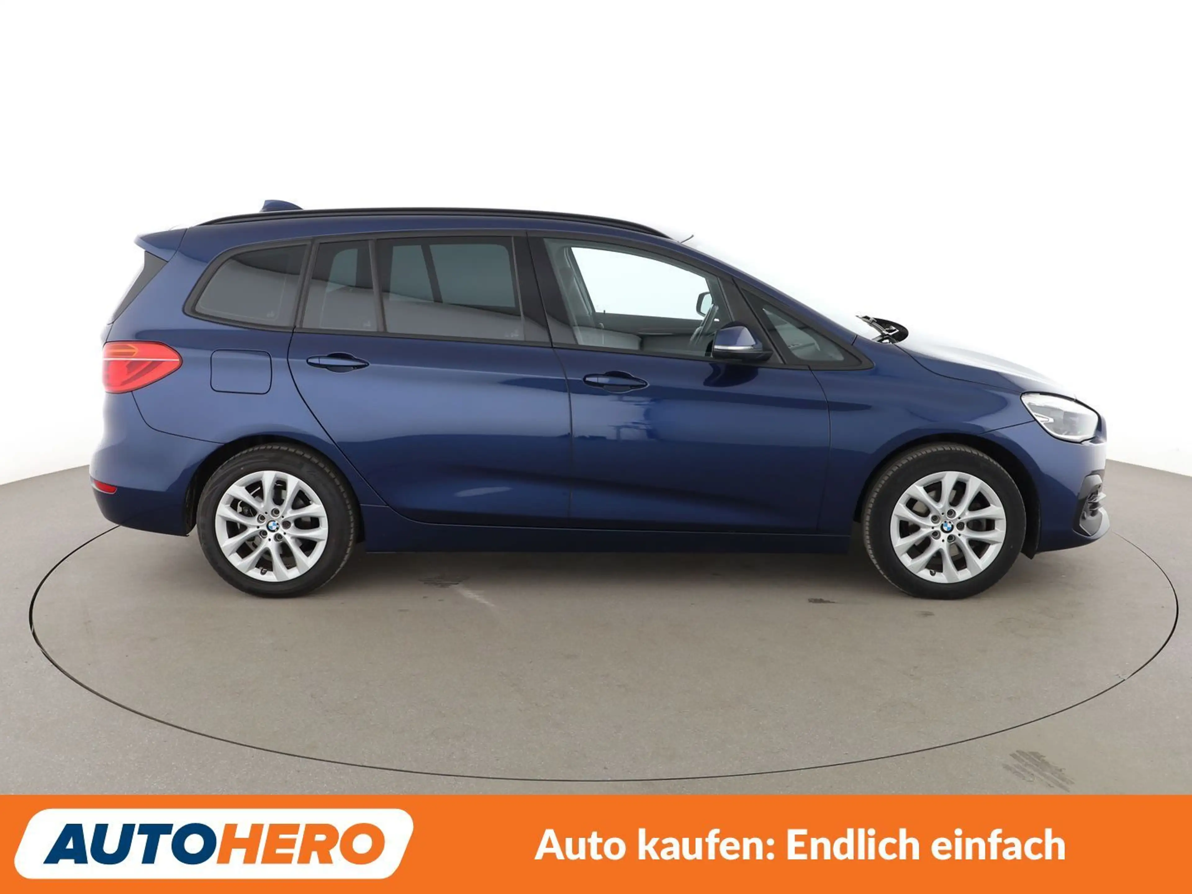 BMW 216 216i Gran Tourer Sport Line *NAVI*LED*PDC*TEMPO* — photo 7