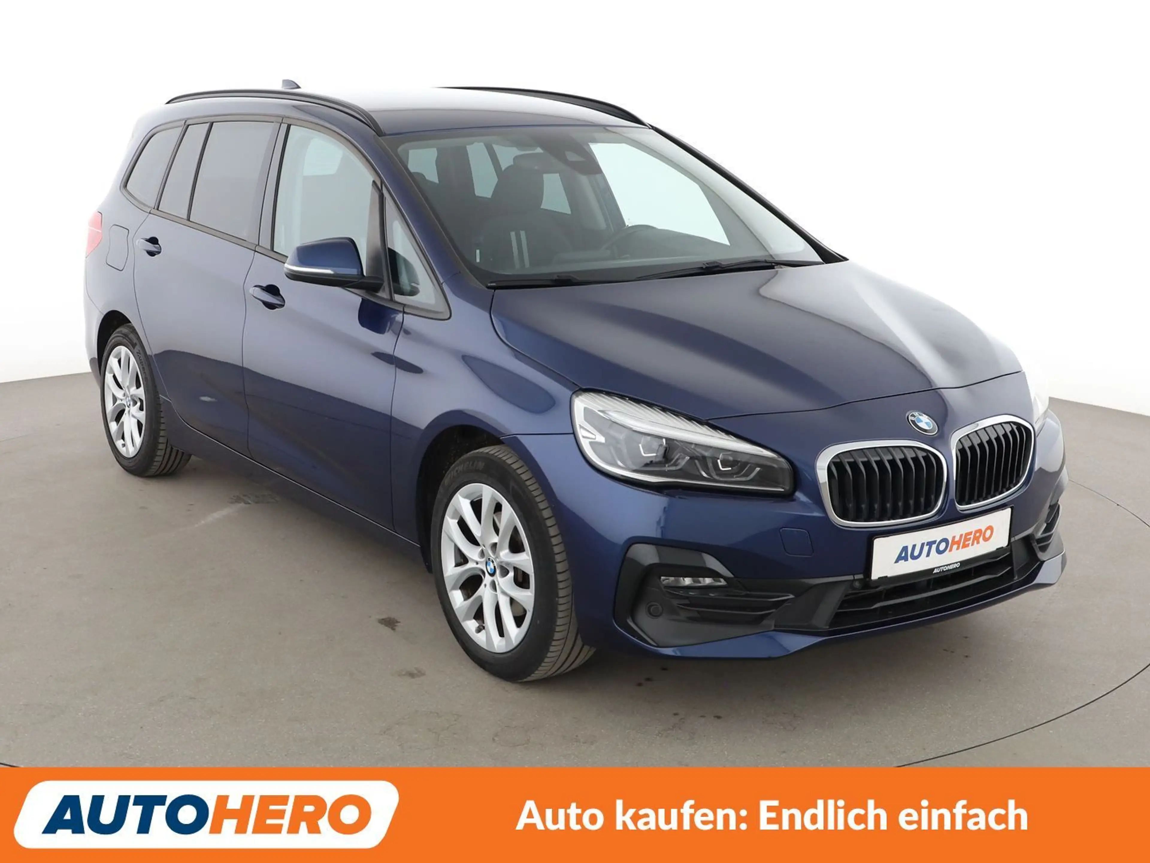 BMW 216 216i Gran Tourer Sport Line *NAVI*LED*PDC*TEMPO* — photo 8