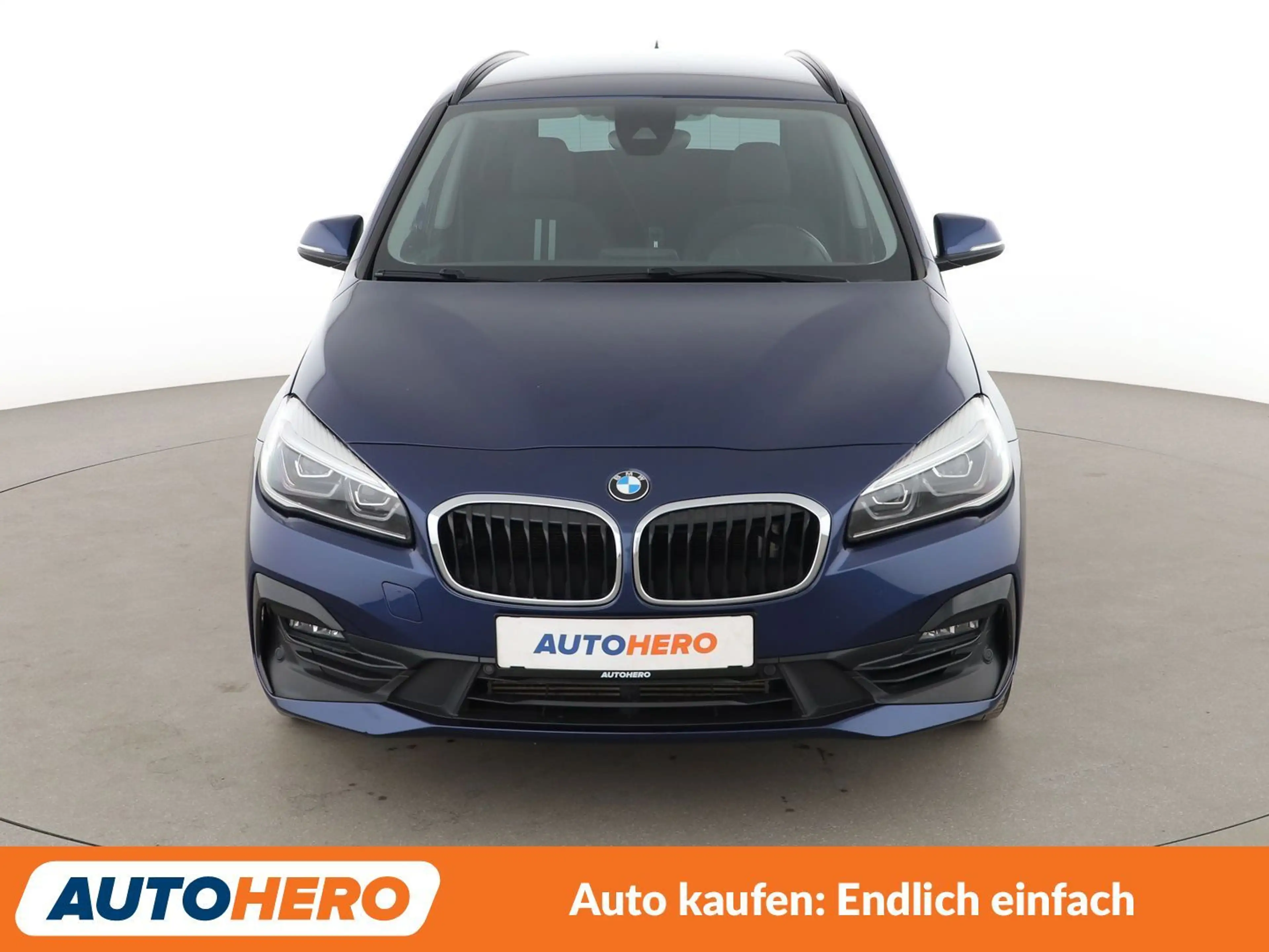 BMW 216 216i Gran Tourer Sport Line *NAVI*LED*PDC*TEMPO* — photo 9